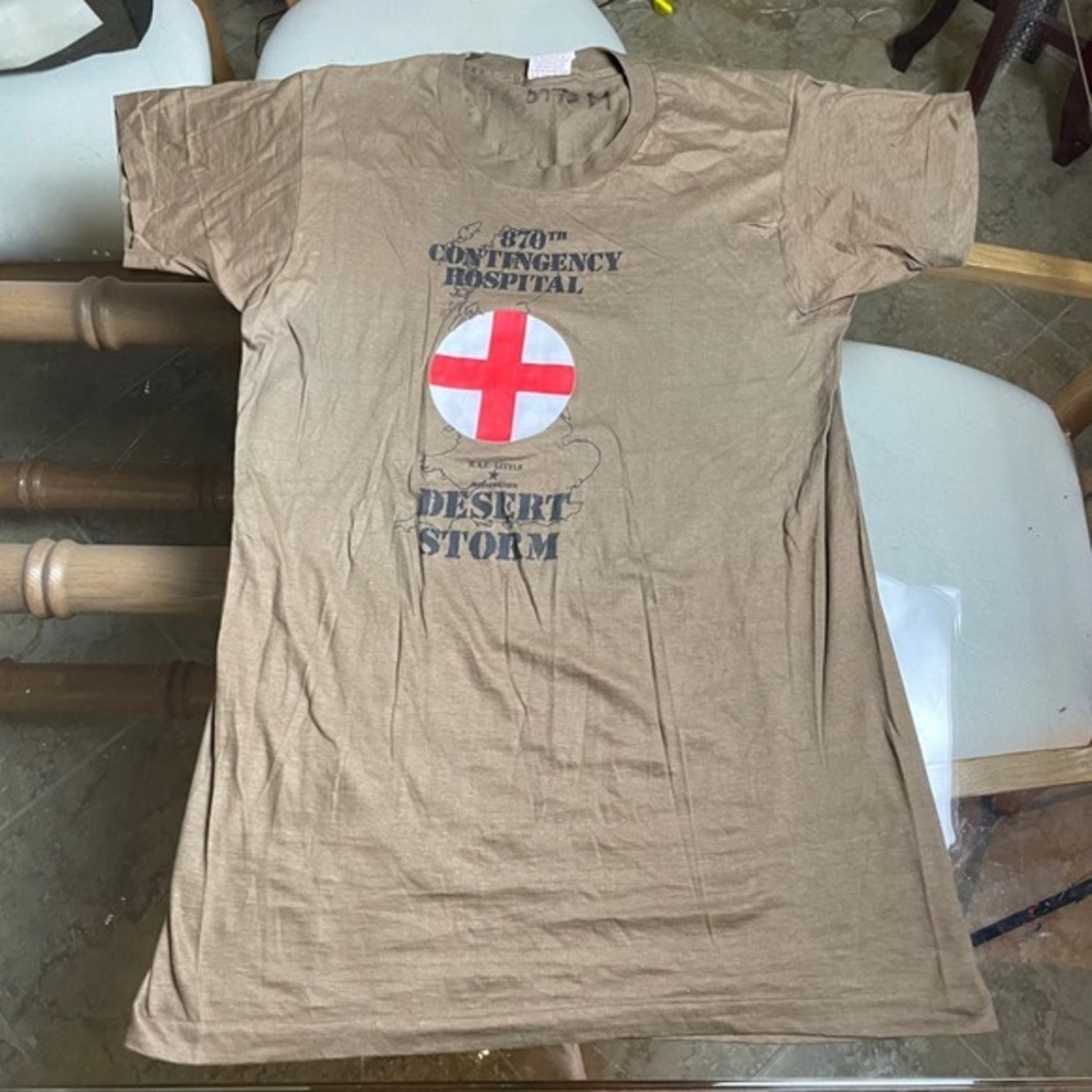 Vintage Military‎ Graphic Tee Union Made Desert Storm 870th Hospital L USA